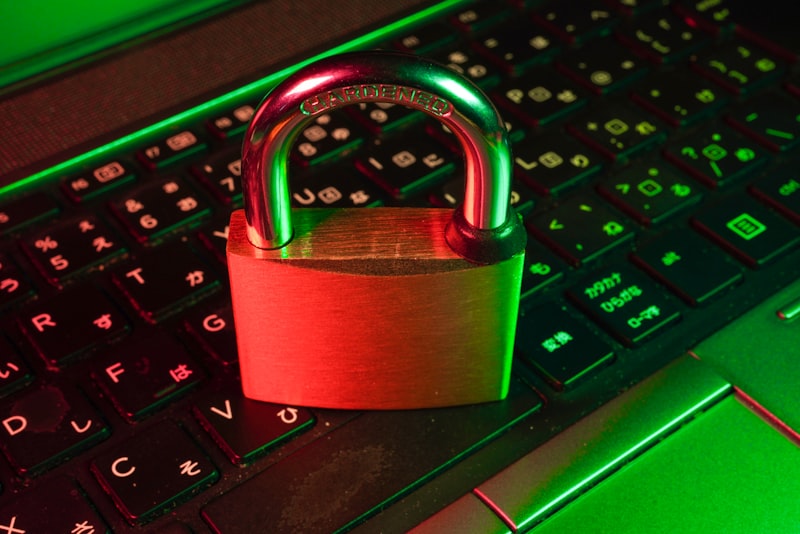 SoftSolex Architecture - Trustworthy Analytics: Building High-Performance Data Marts