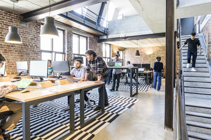 SoftSolex Architecture - Dedicated Hosting vs Multi-Tenant Cloud: Making the Architectural Choice